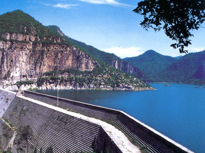 同舟共濟(jì)三十載 并肩逐夢(mèng)百年春 | 潤(rùn)安集團(tuán)成立30周年暨2025年迎新春聯(lián)誼會(huì)圓 滿舉行